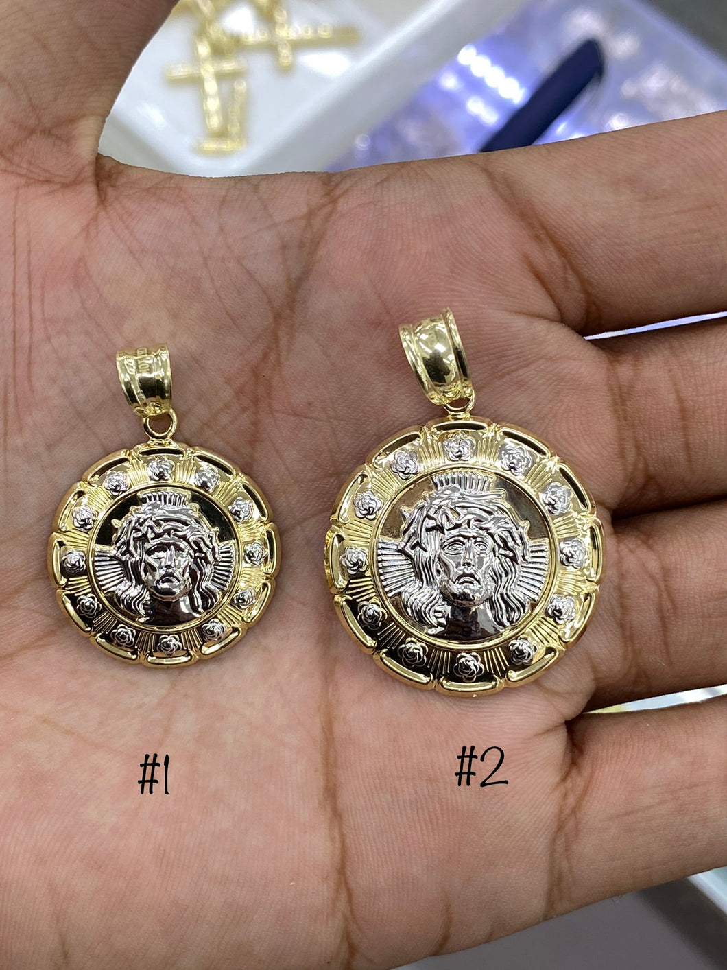 10KT 2-Tone Pave Jesus Medallion ( 2 Sizes)